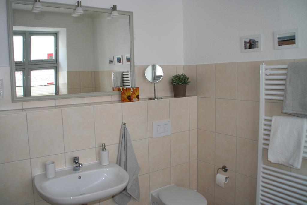Ferienwohnung Kroening Stralsund Ruang foto